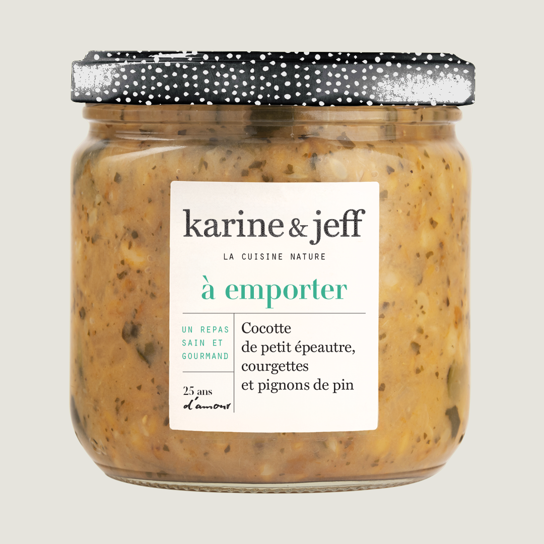 Cocotte de petit épeautre, courgettes et pignons de pin